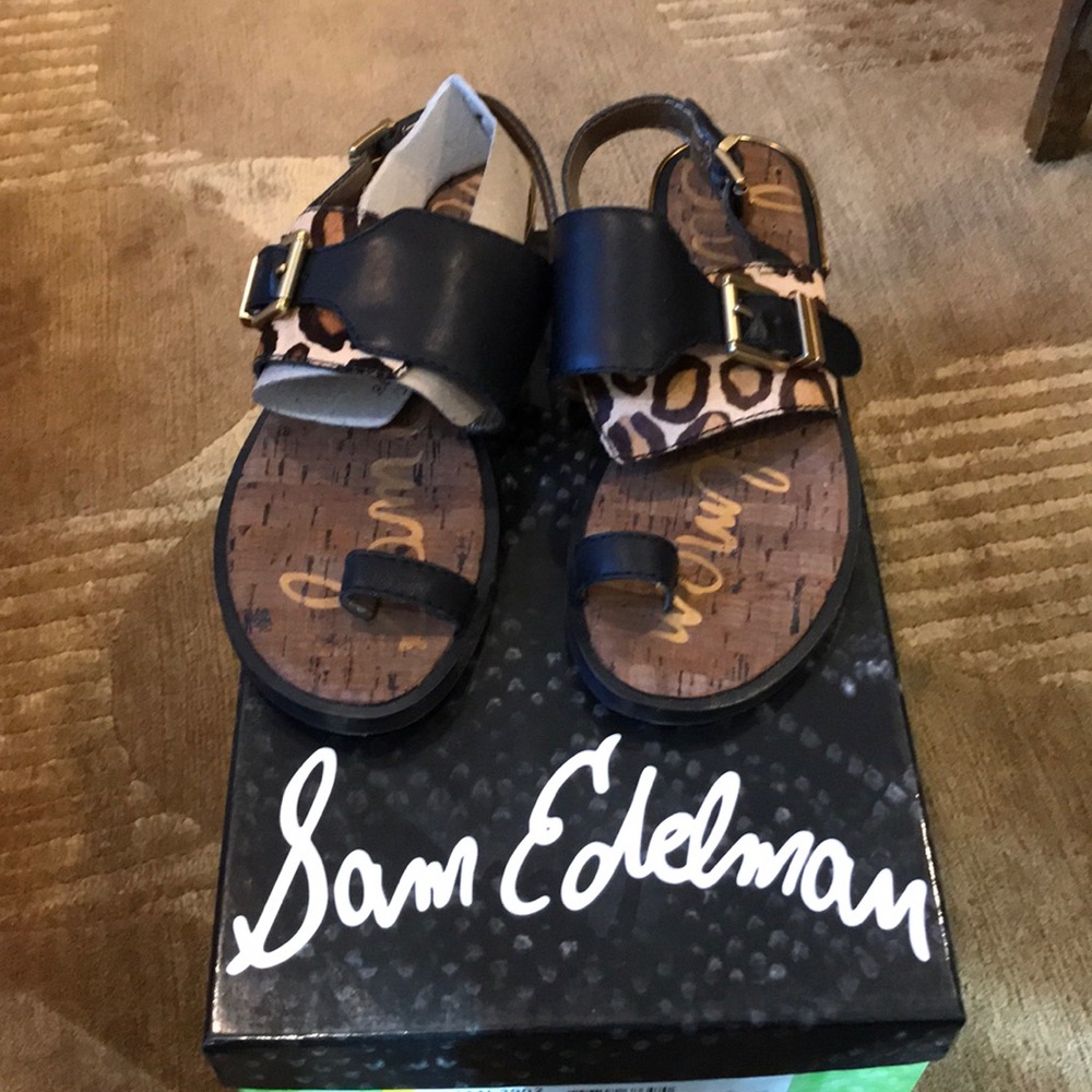 Flynn black/ Nude Brahma sandals